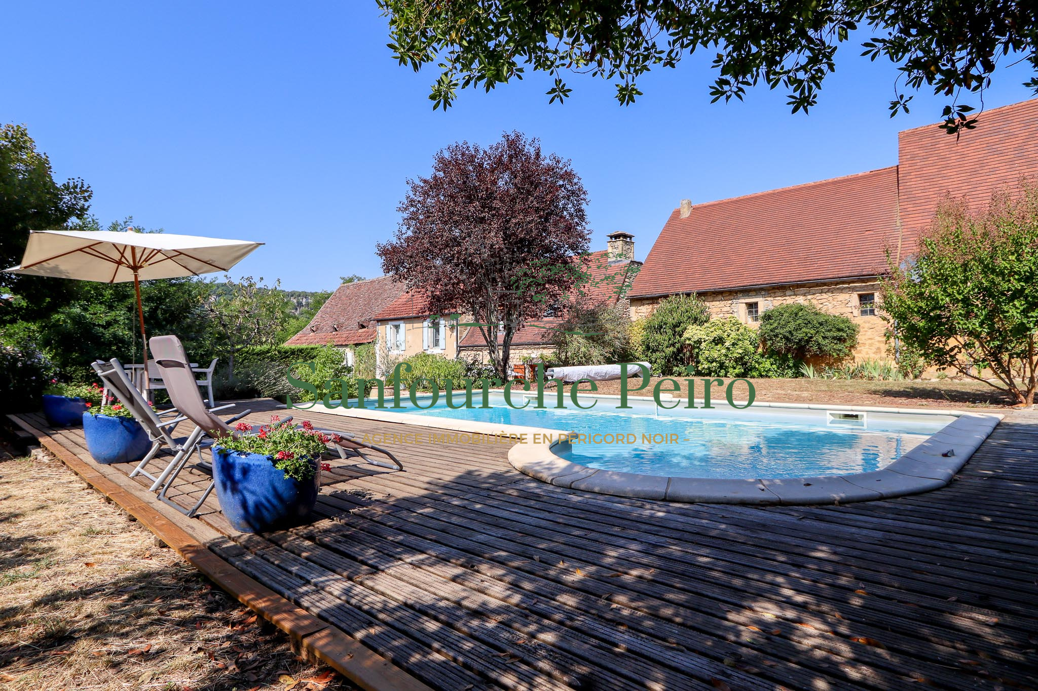 Maison à vendre à Vezac, 121 m², 5 pièces – photo 1 sur 20
