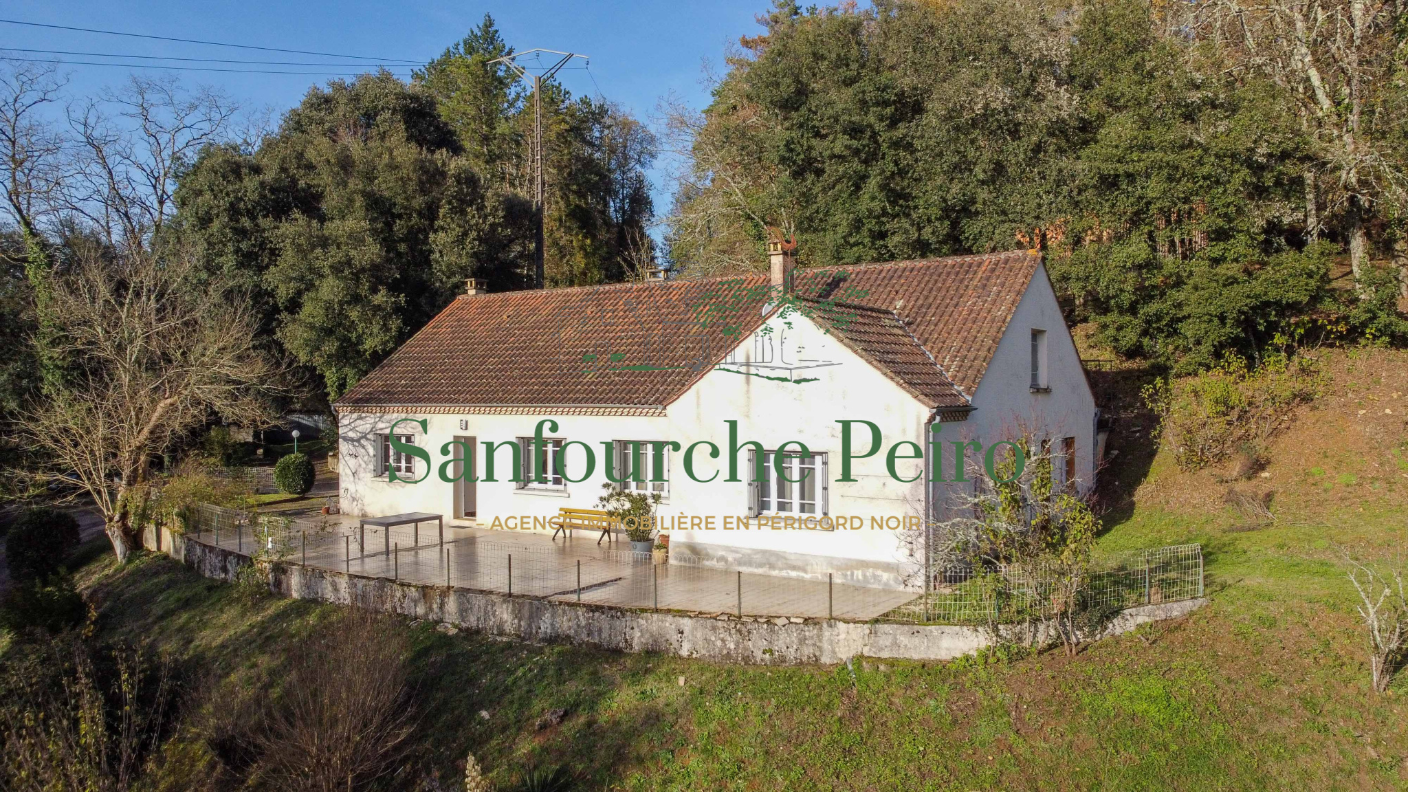 Maison à vendre à Sarlat la caneda, 130,83 m², 5 pièces – photo 1 sur 25