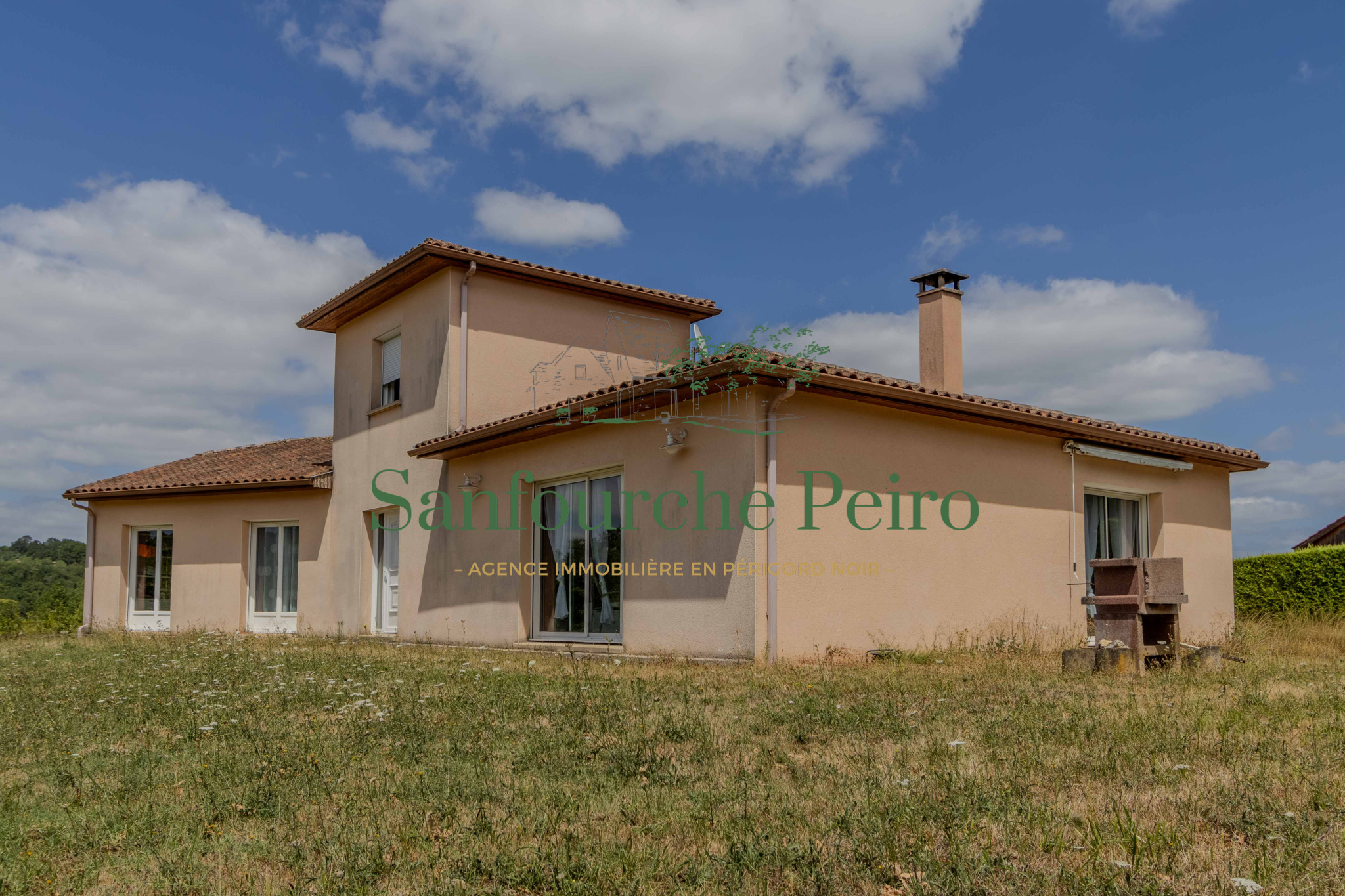 Maison à vendre à St cybranet, 175,47 m², 6 pièces – photo 1 sur 20
