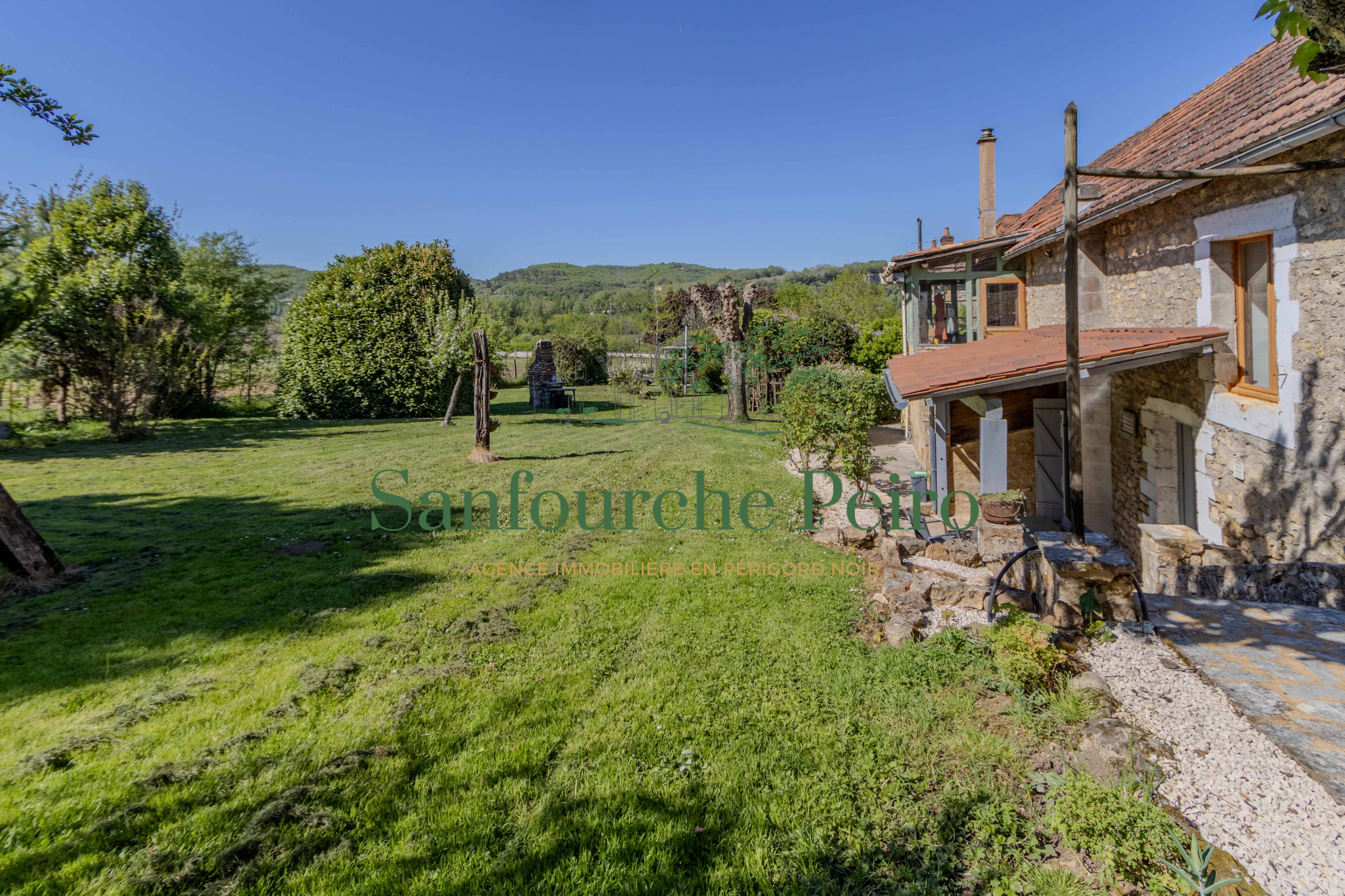 Maison à vendre à Castelnaud la chapelle, 168,59 m², 6 pièces – photo 2 sur 20