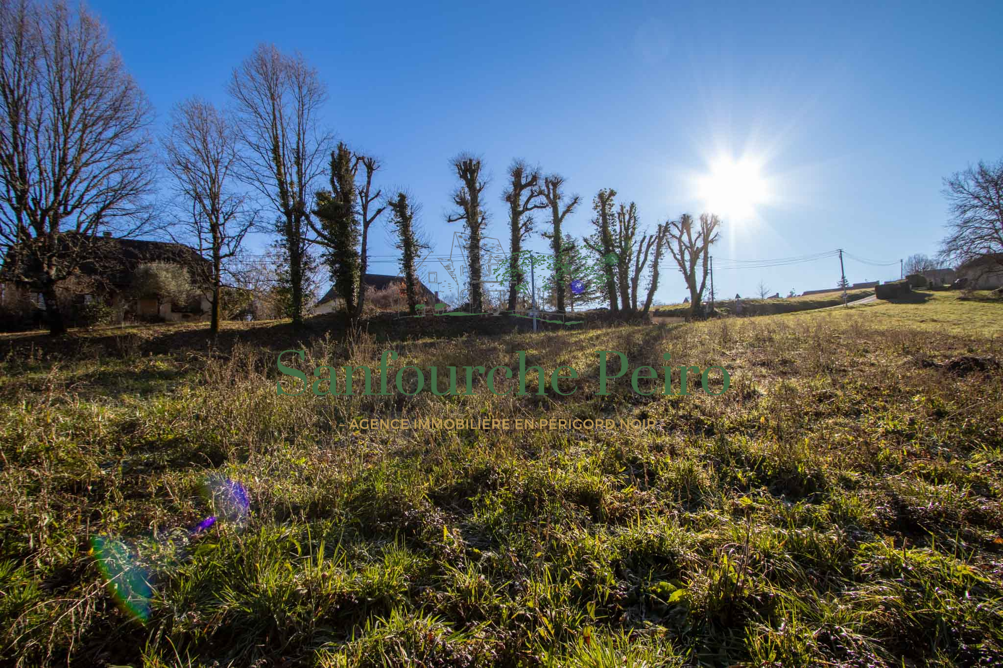 Terrain constructible à vendre à Sarlat la caneda, 2 062 m² – photo 3 sur 5