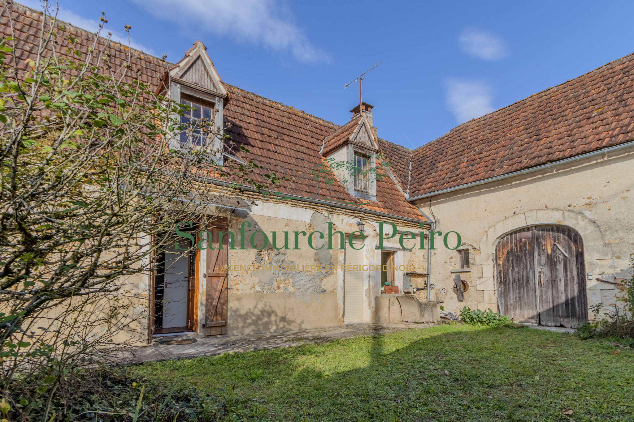 Maison à vendre à Sarlat la caneda, 120 m², 5 pièces – photo 1 sur 24