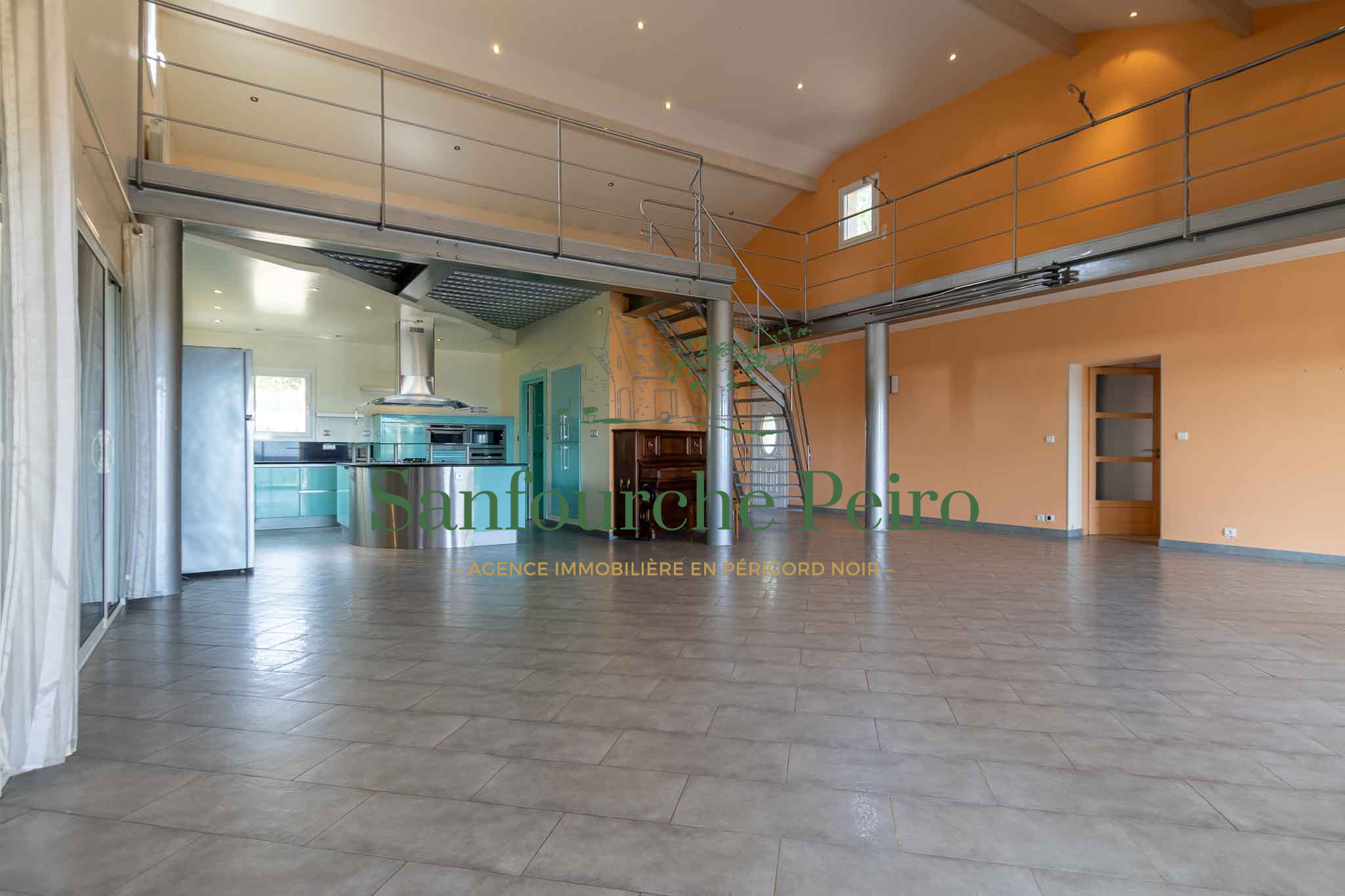 Maison à vendre à Sarlat la caneda, 237,36 m², 7 pièces – photo 3 sur 20